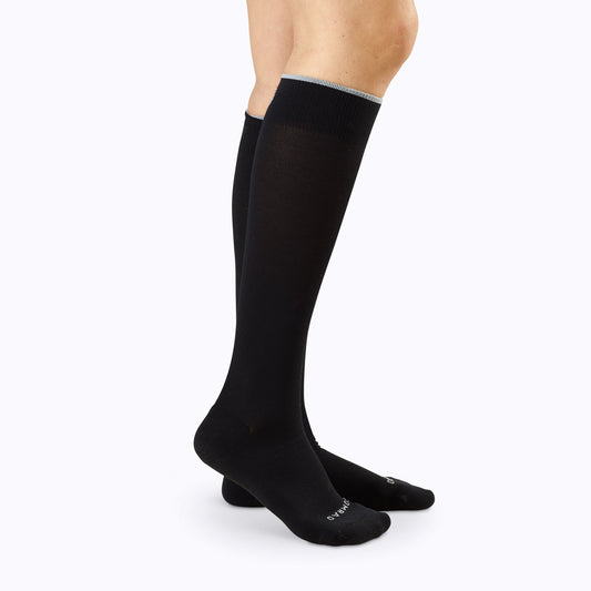 Knee-High Compression Socks – 4 Pack Solids