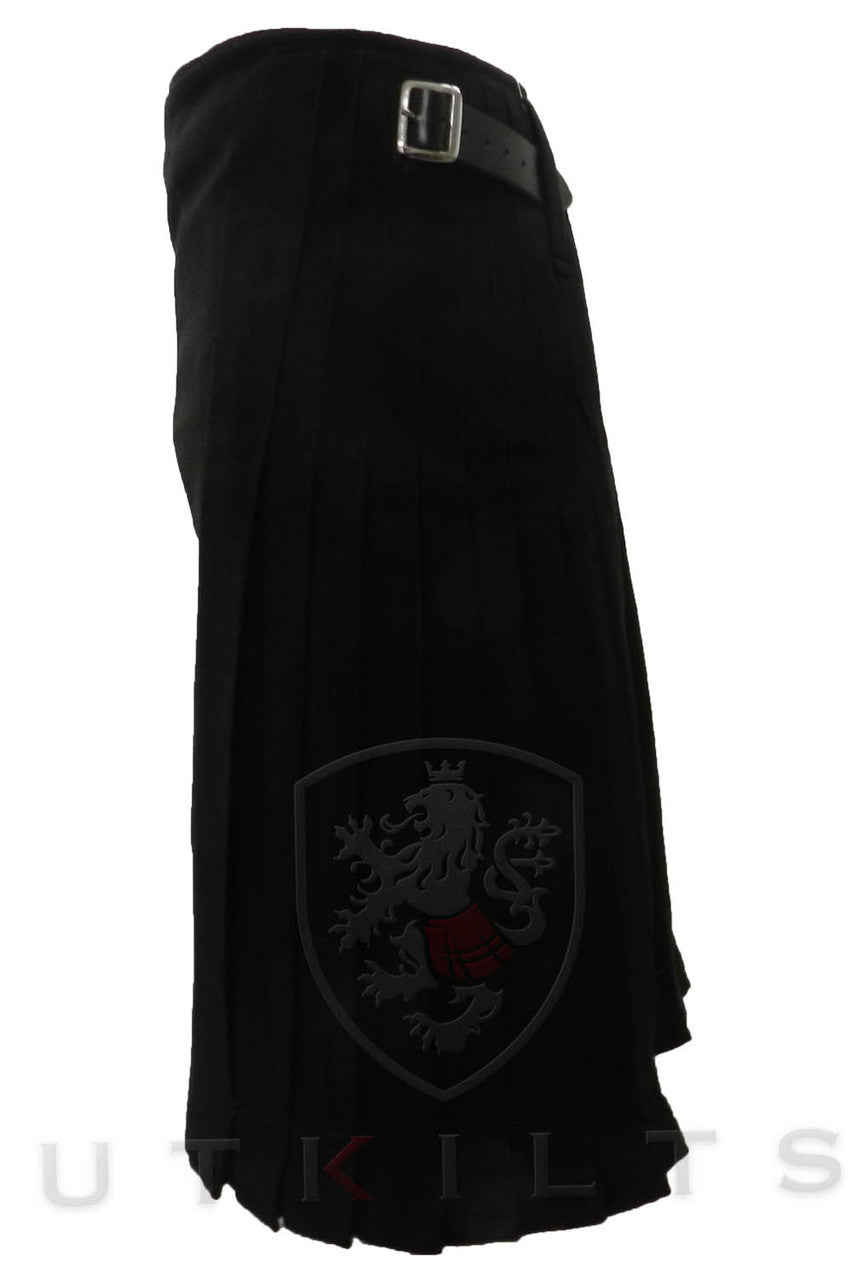Traditional Kilt - Lochmore, Solid Black Acrylic
