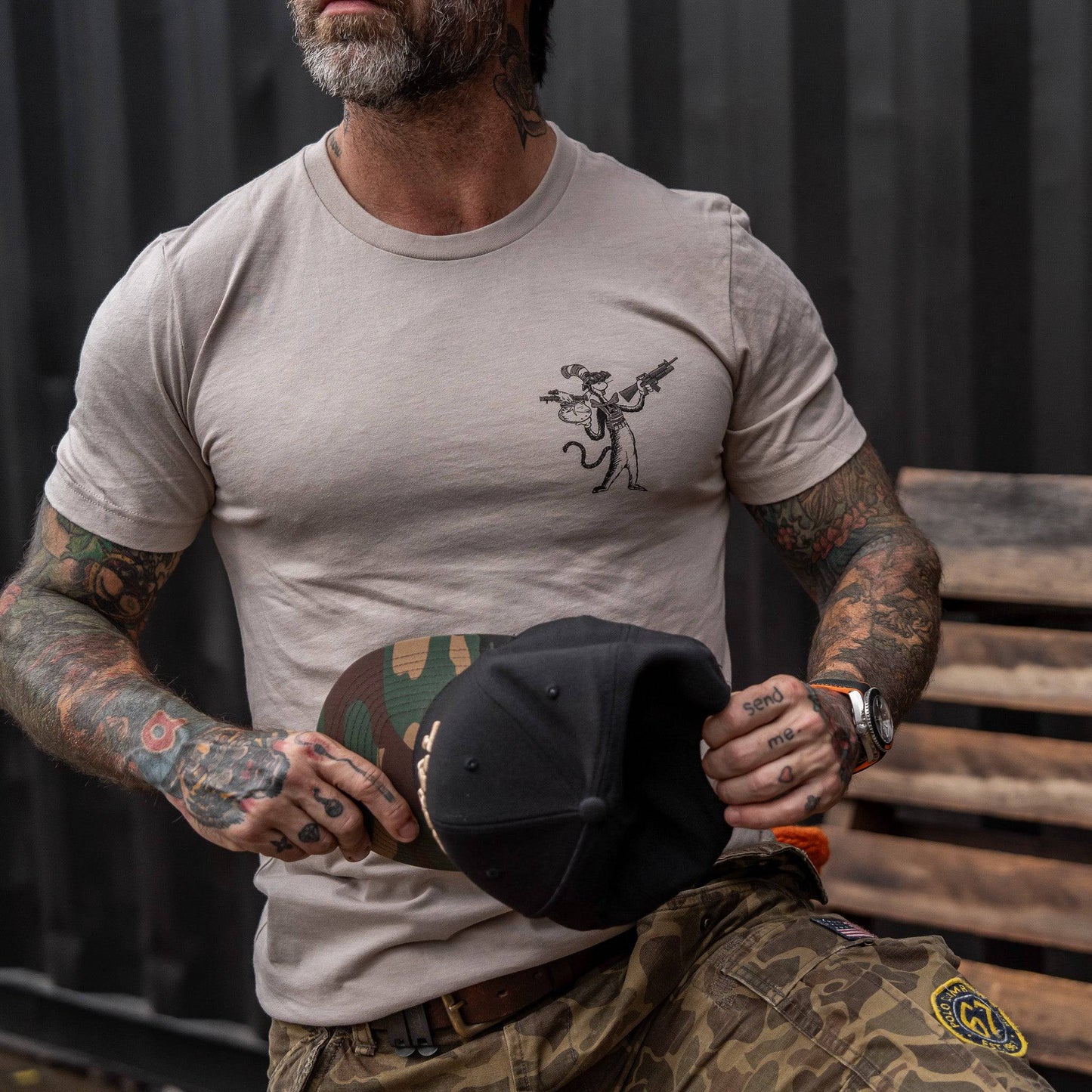 The Cat With A Gat Remix Men's T-Shirt