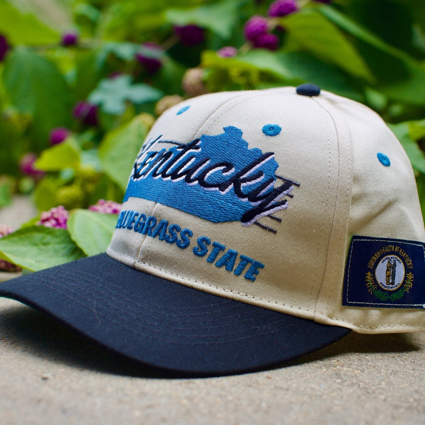 Kentucky Snapback - The Rupp (Cream/Black)
