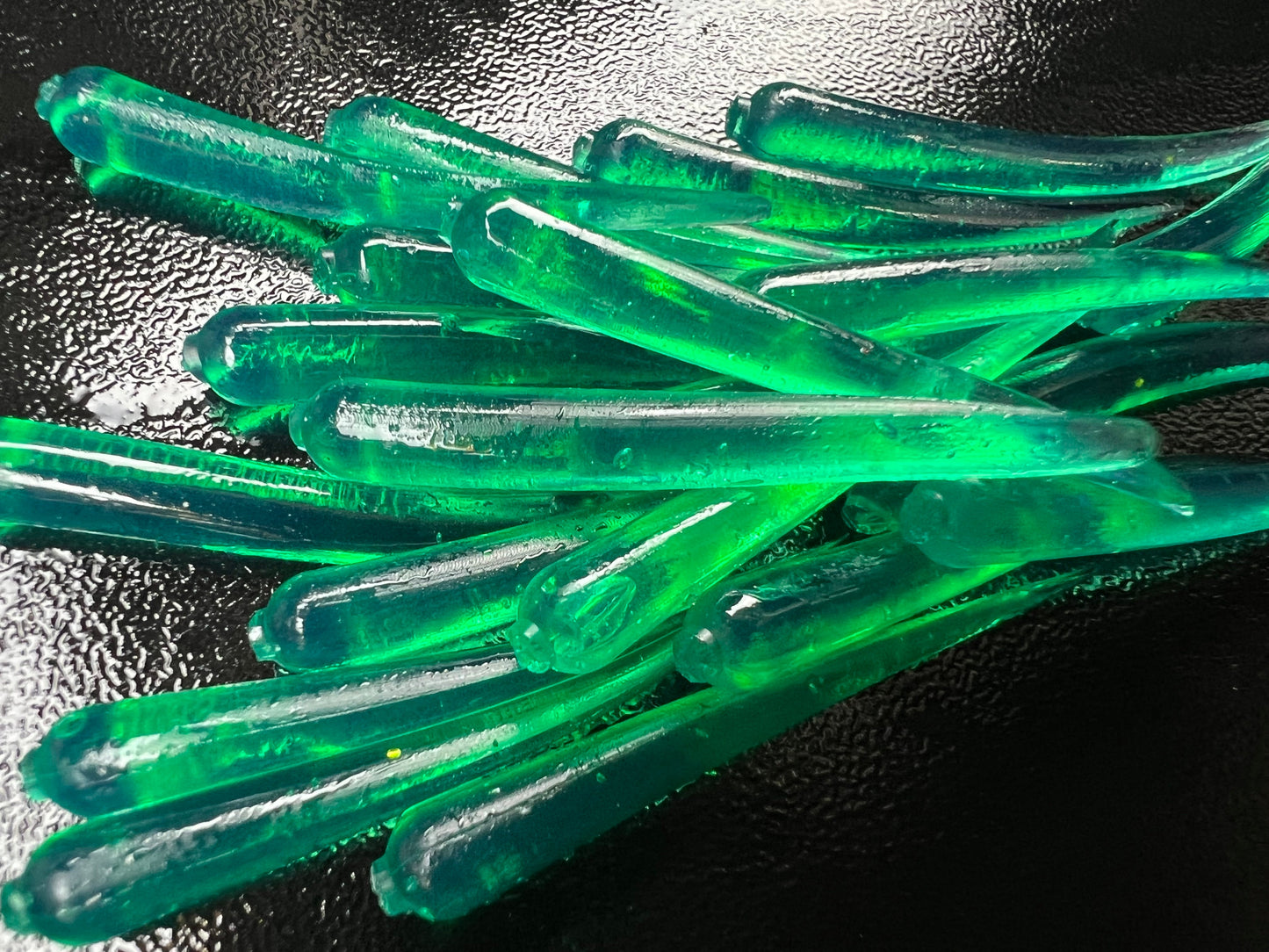 1.5" Bloodworms 60 pack.