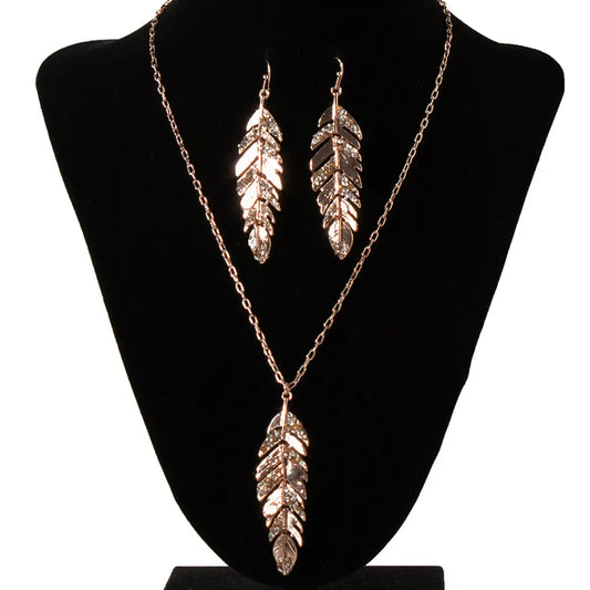 Golden Horizon - Women's Necklace and Earrings Set
