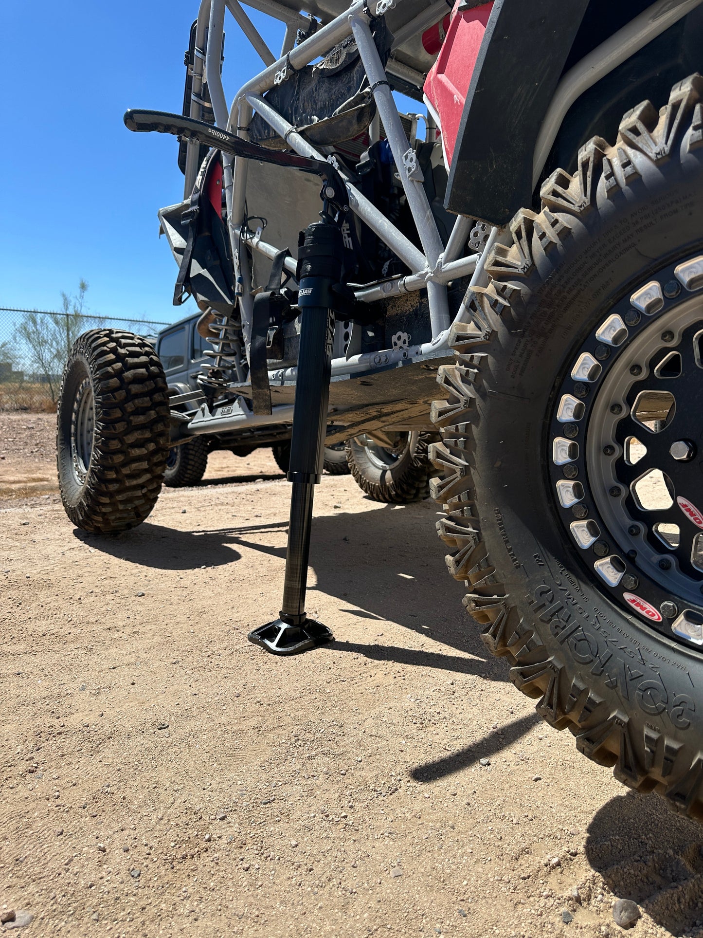 CarbonPro Compact Hydraulic Jack with Mounting Clamps MLH 40''