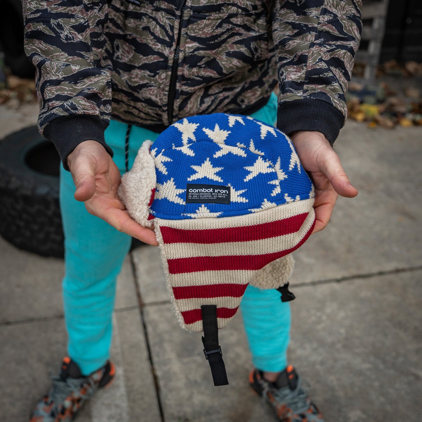 US Flag Wool Insulated Knitted Trapper Hat