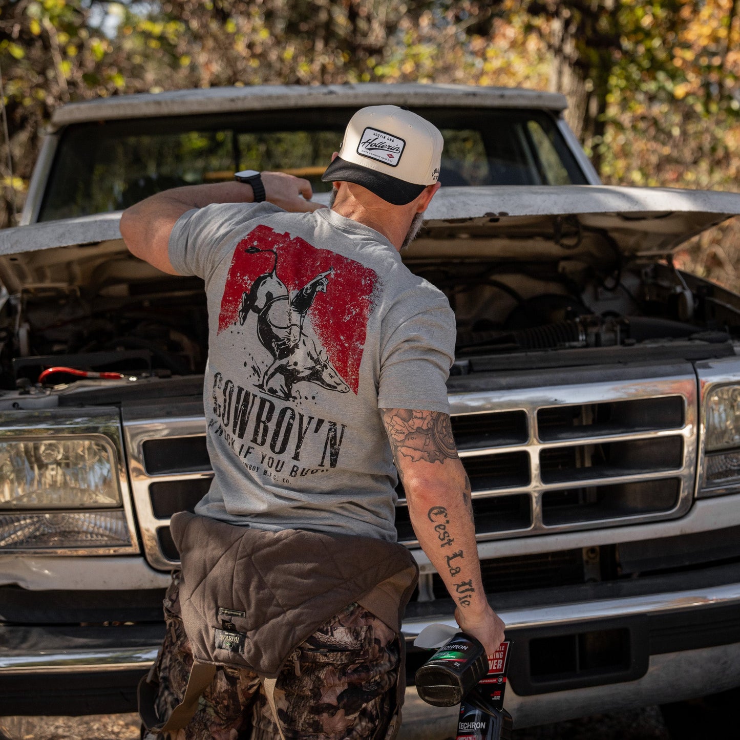 Cowboy'n | Knuck If You Buck Men's T-Shirt