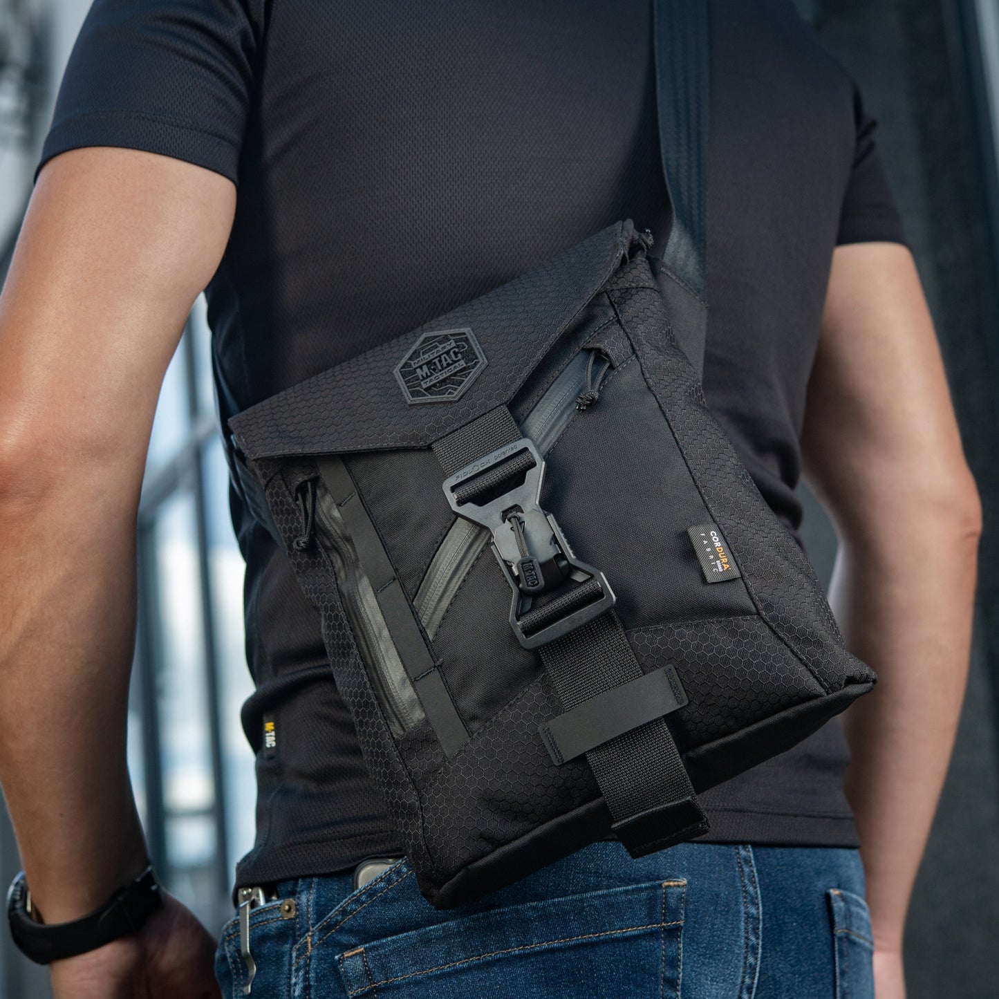 M‑Tac Magnet Shoulder Bag Elite Hex