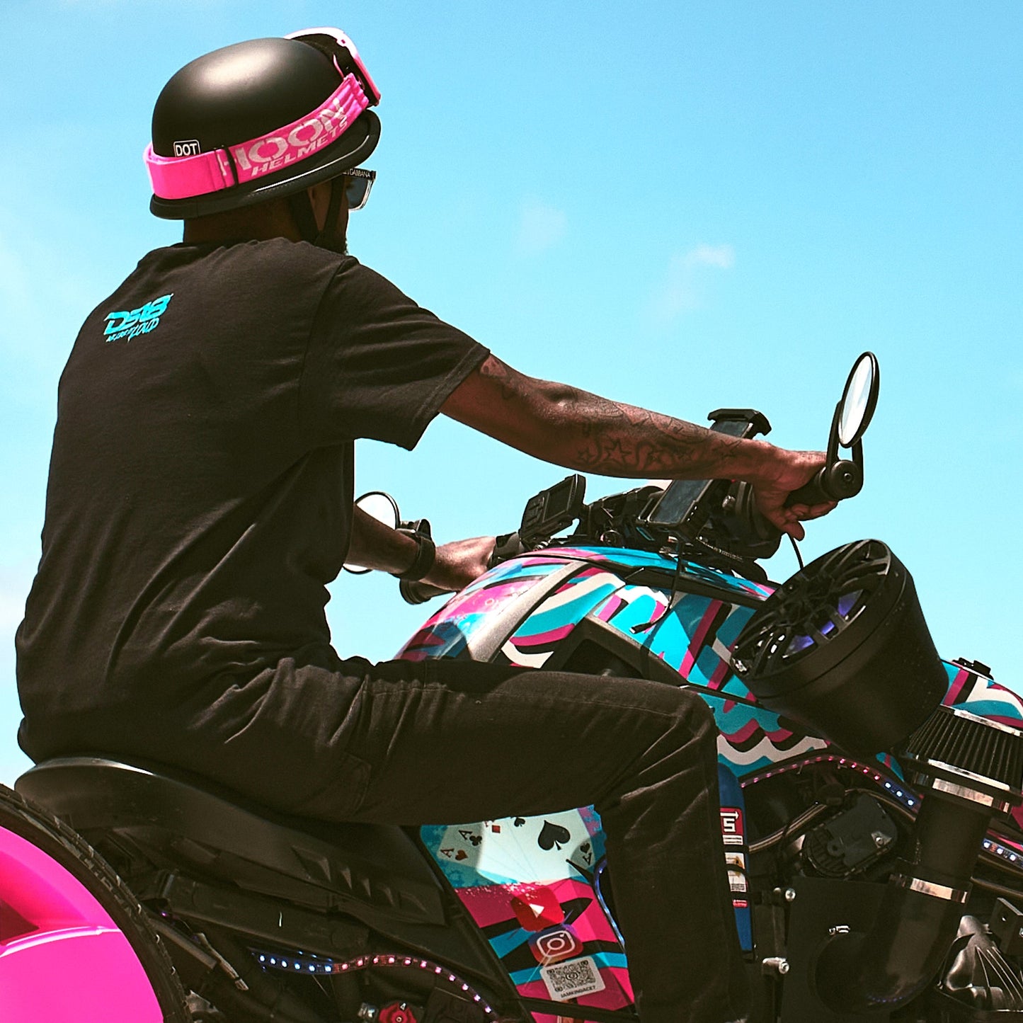 8" Loaded Flat Mount Speaker Pods with Amplifier, Installation Kit and Digital LED Lights, Package for Can-Am Spyder & Ryker