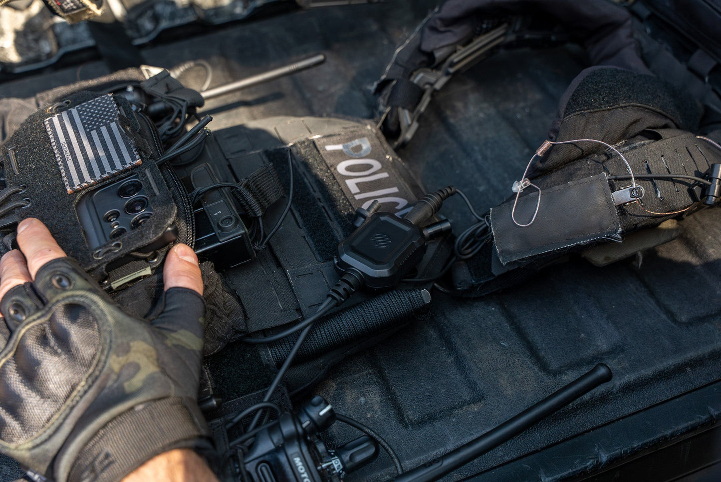 Tactical Mic / Dual Ear Invisible Tubeless Earpiece / TP-120/U174 Connector Kit - NATO Wired, No PTT Adapter