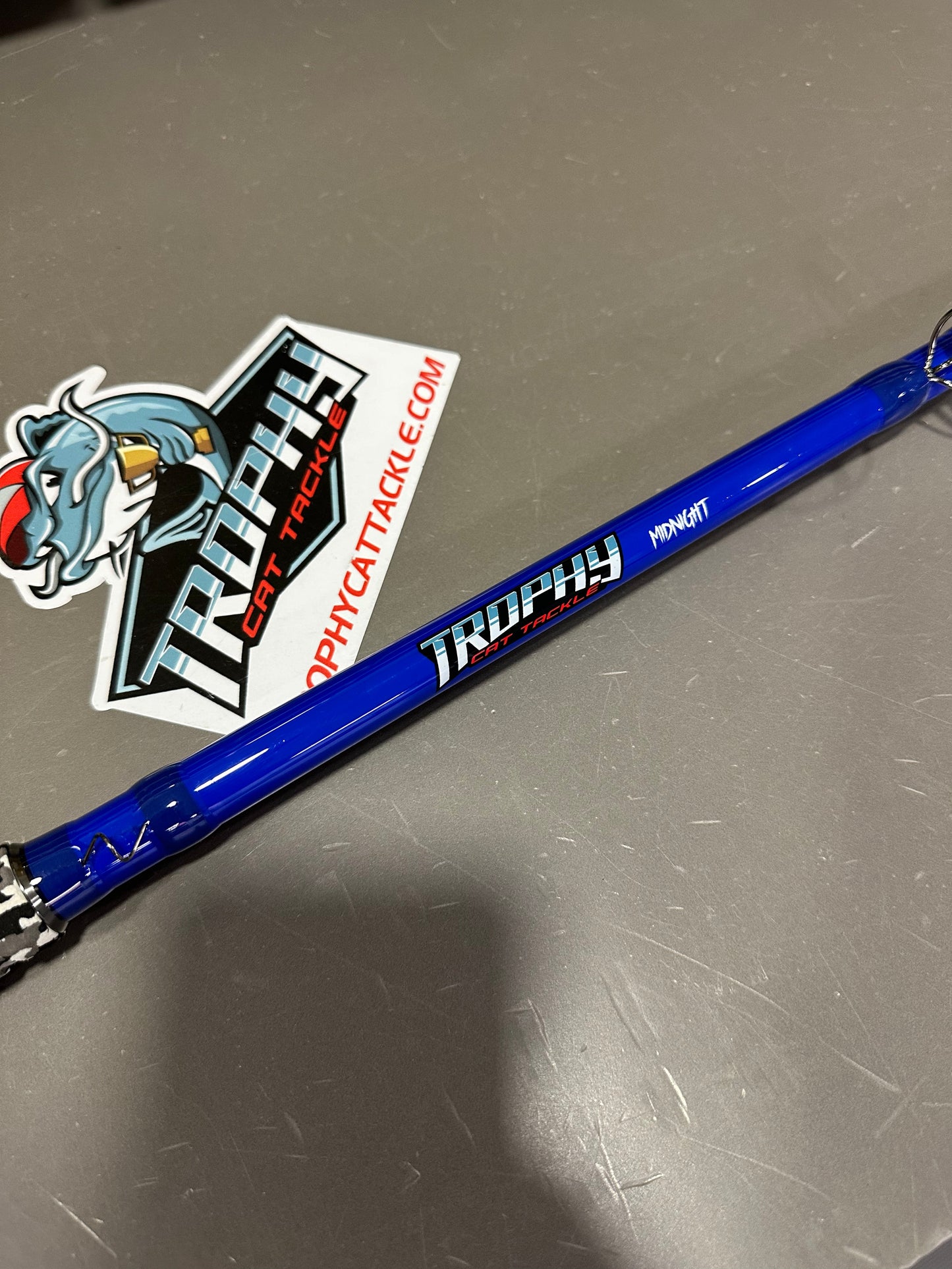 The Midnight Catfish Rod - Casting