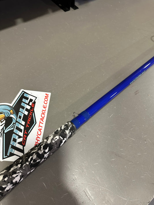 The Midnight Catfish Rod - Spinning
