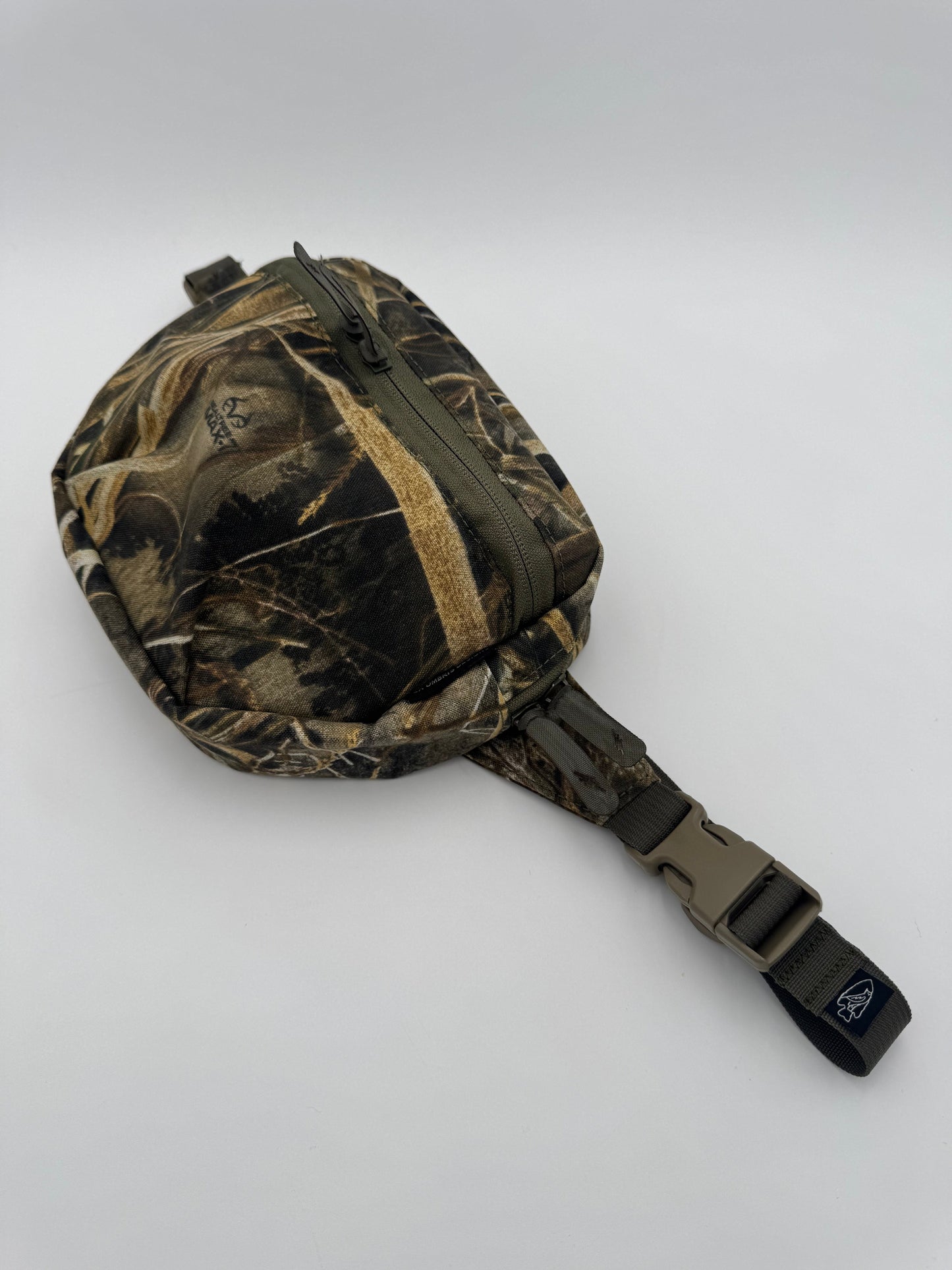 Multifunctional Fanny Pack (Various Colors and Patterns)