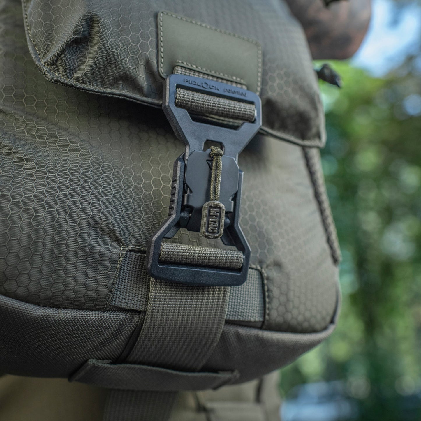 M-Tac Satellite Magnet Bag Elite Hex
