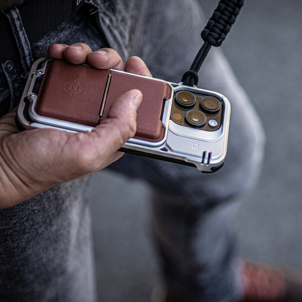 DANGO COVERT CASE FOR IPHONE 16 PRO