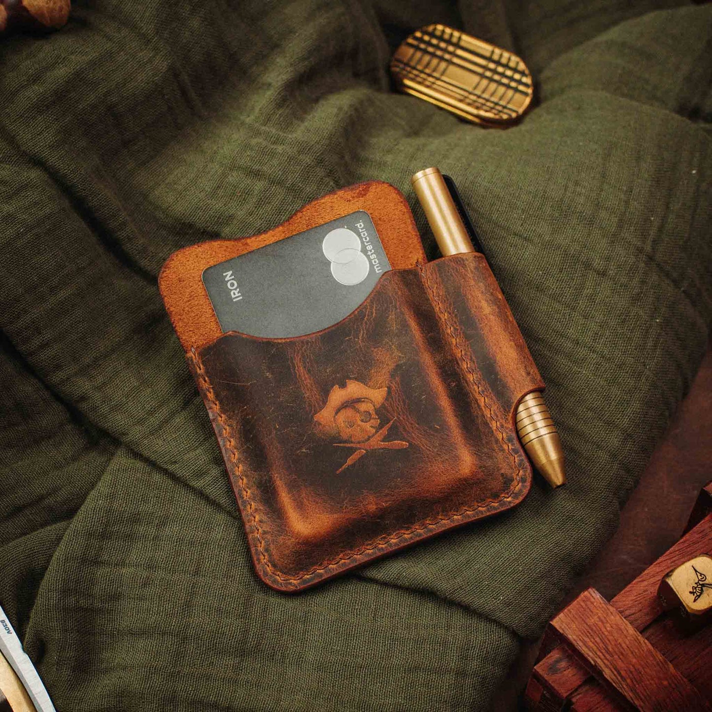 EDC Pocket Organizer - First Mate | Leather Pocket Carrier