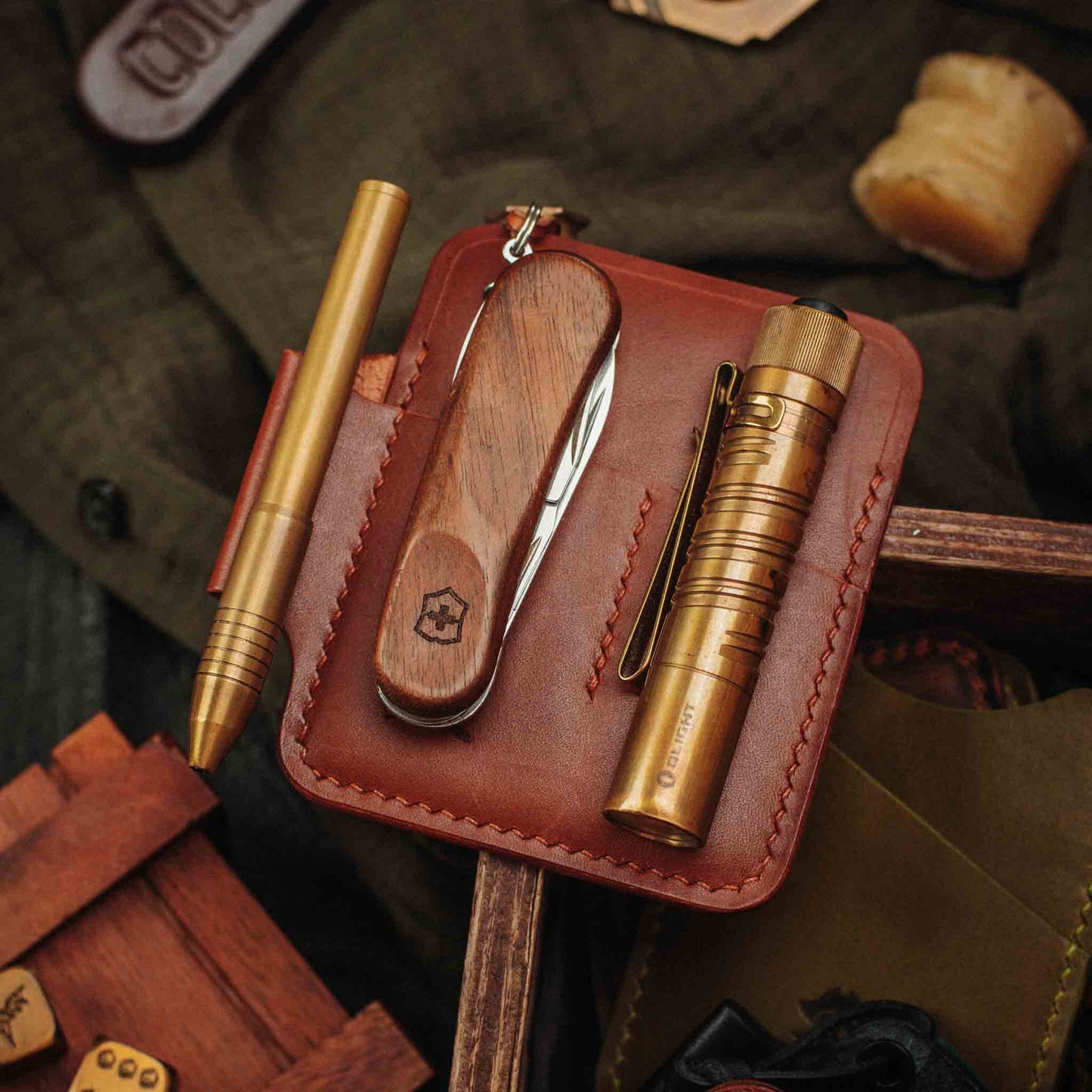 EDC Pocket Organizer - First Mate | Leather Pocket Carrier