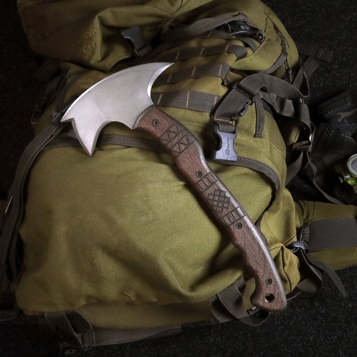 Handcrafted tomahawk "Takoda" with tribal engraving